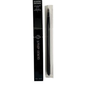 Giorgio Armani Black Maestro spot concealer Brush